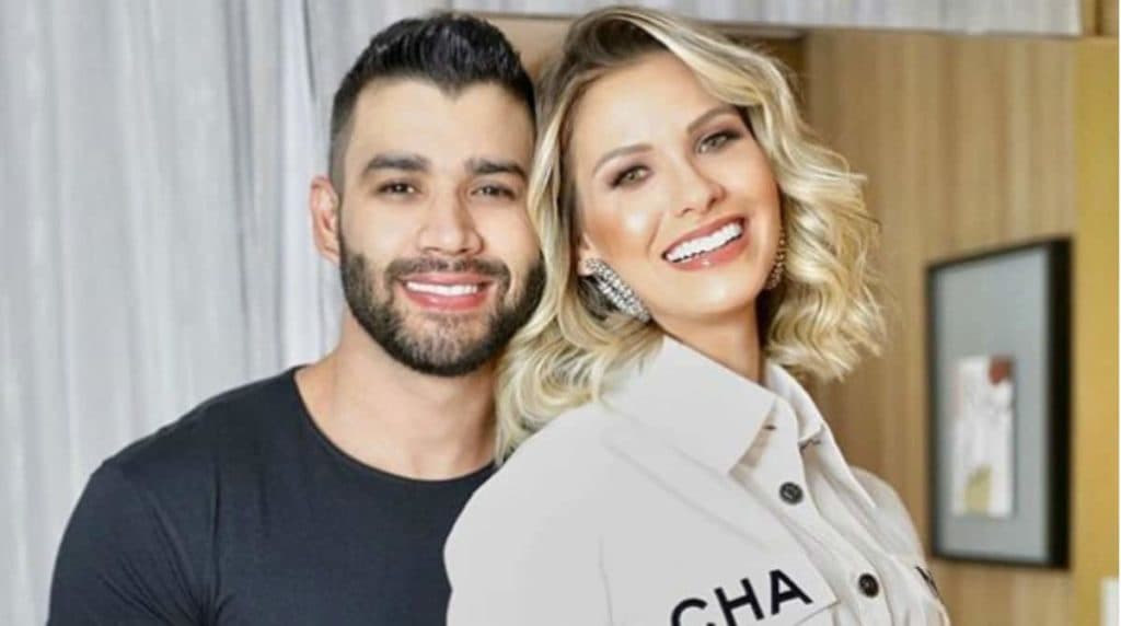 Andressa Suita divulga foto de bastidores do show de Gusttavo Lima: "morrendo de amores"