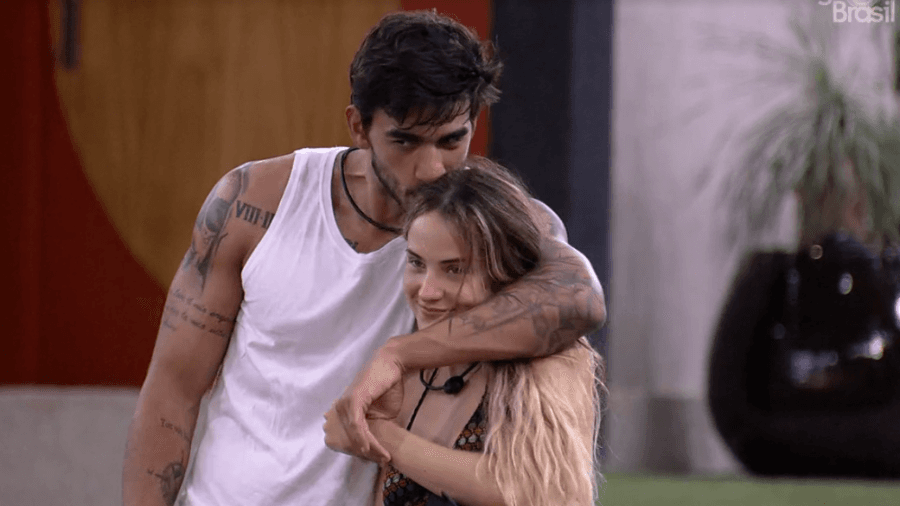 BBB 20: Gabi 'impede' Guilherme de dormir na cama com ela e revela plano: 'Dorme no chão'