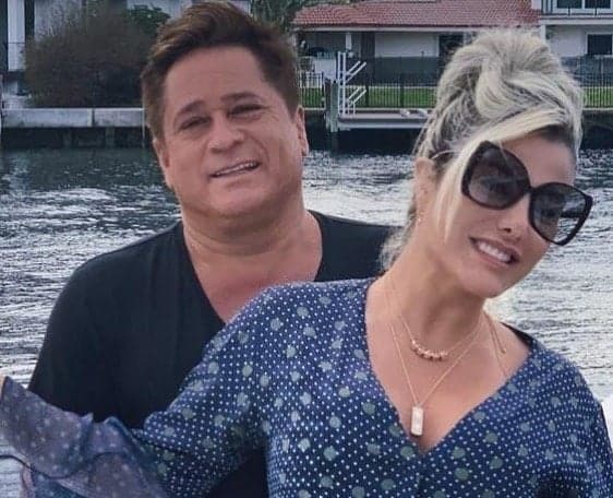 Leonardo é casado com Poliana Rocha atualmente (Foto: Reprodução/Instagram) Leonardo é casado com Poliana Rocha atualmente (Foto: Reprodução/Instagram)