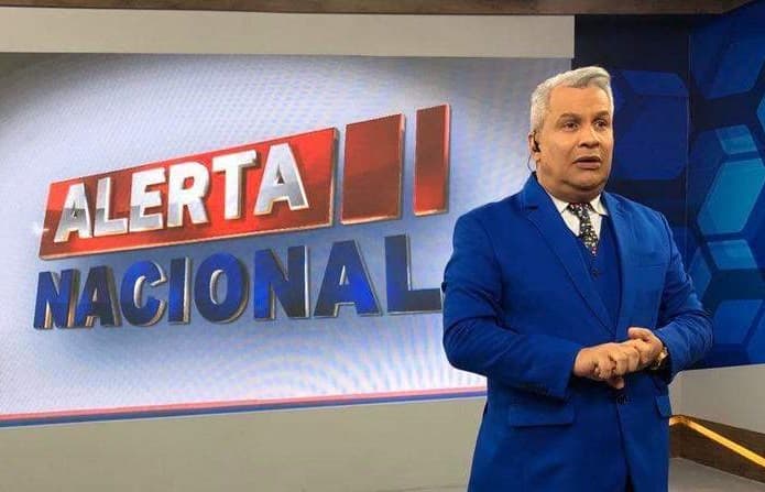 Após desafiar donos da RedeTV!, Sikêra Jr, explodindo, deixa programa e público decreta o fim: “Não assisto mais”