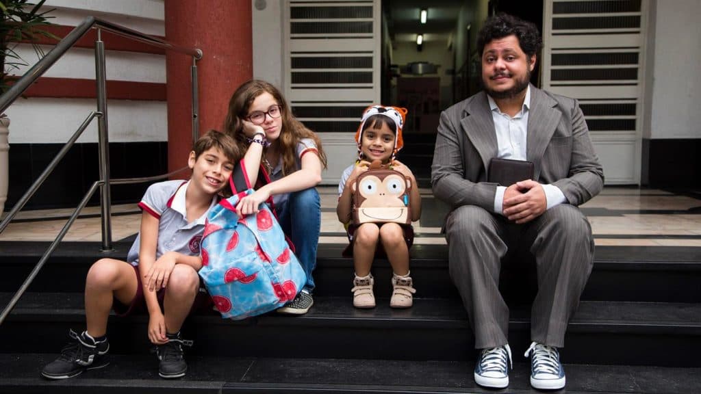 Globo vai exibir o filme Um Tio Quase Perfeito na Sessão da Tarde desta quinta-feira (23)