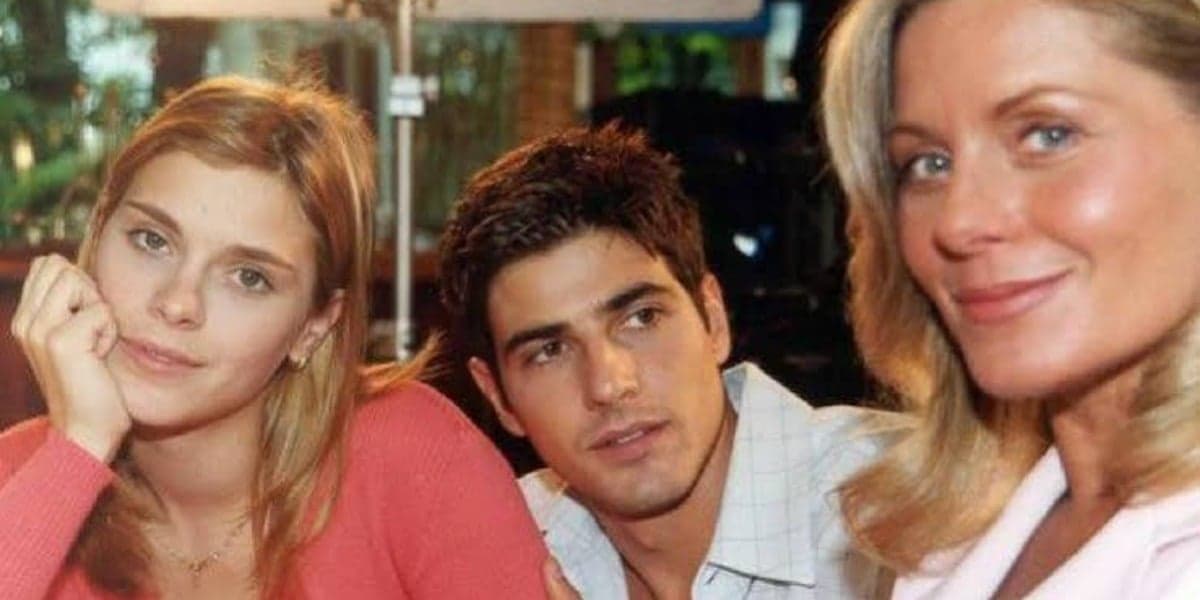 Carolina Dieckmann, Reynaldo Gianecchini e Vera Fisher devem retornar em Laços de Família (Imagem: Reprodução) Carolina Dieckmann, Reynaldo Gianecchini e Vera Fisher devem retornar em Laços de Família (Imagem: Reprodução)