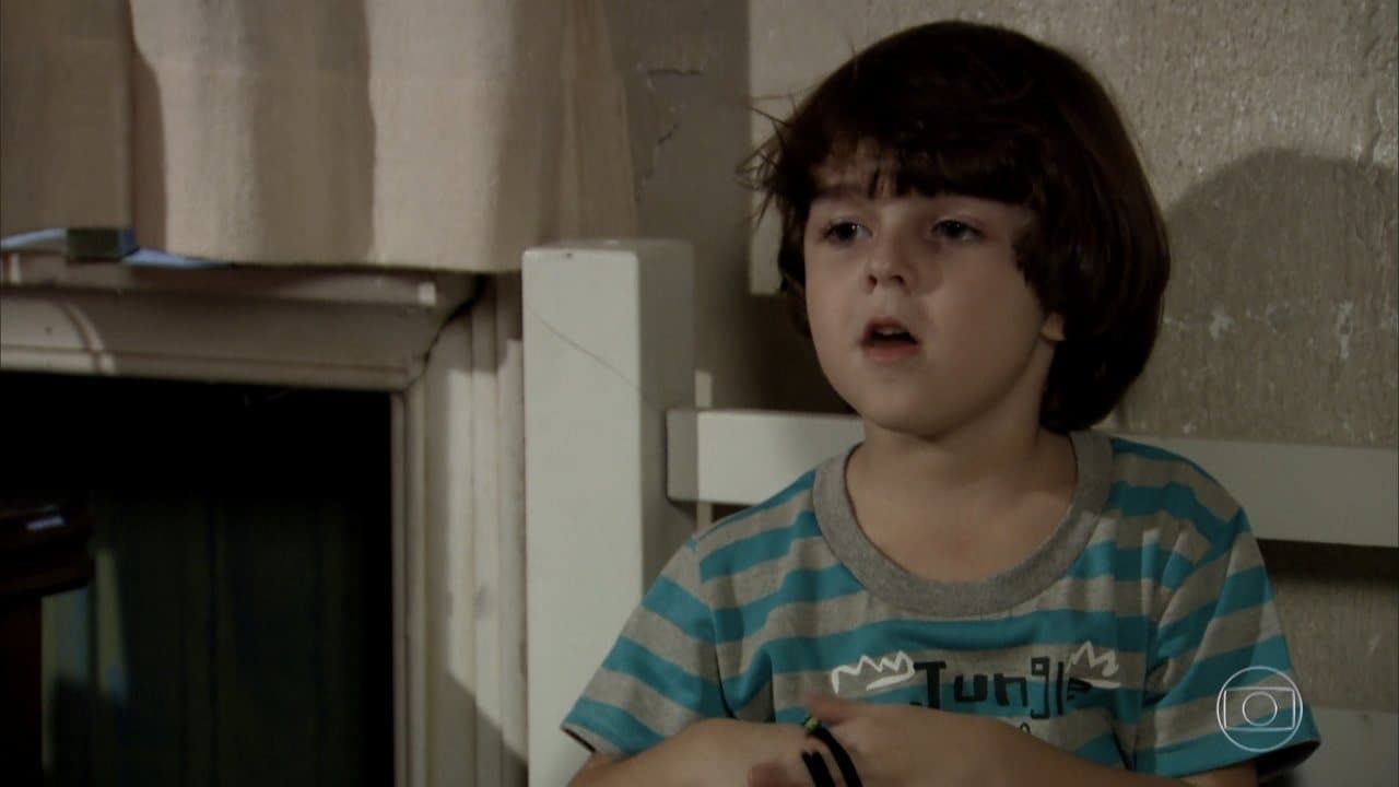 Quinzinho (Gabriel Pelícia) em Fina Estampa (Foto: Reprodução/Globo) Quinzinho (Gabriel Pelícia) em Fina Estampa (Foto: Reprodução/Globo)