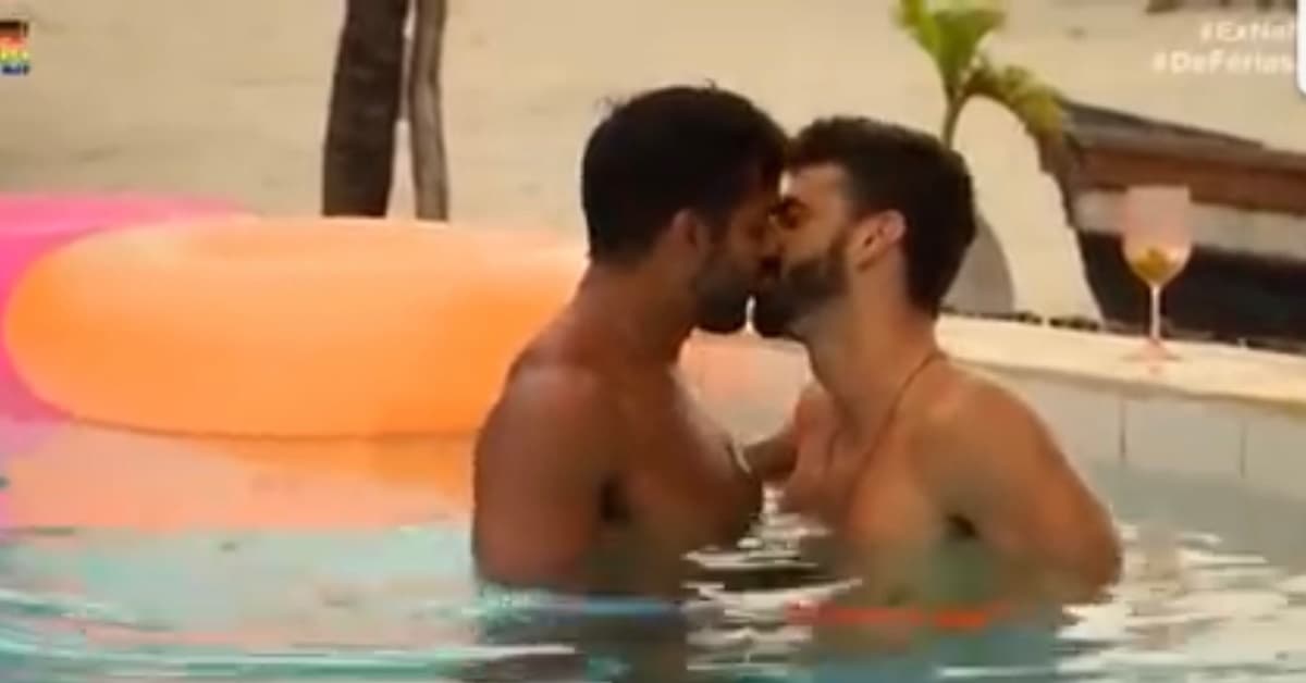 Cena de sexo gay é cortada pela MTV no De Férias com o Ex (Foto: Reprodução) Cena de sexo gay é cortada pela MTV no De Férias com o Ex (Foto: Reprodução)