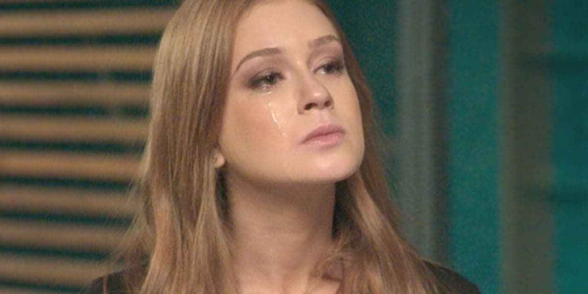 Eliza (Marina Ruy Barbosa) ficará arrasada com segredo de Arthur (Fábio Assunção) em Totalmente Demais (Foto: Reprodução/Globo) Eliza (Marina Ruy Barbosa) ficará arrasada com segredo de Arthur (Fábio Assunção) em Totalmente Demais (Foto: Reprodução/Globo)