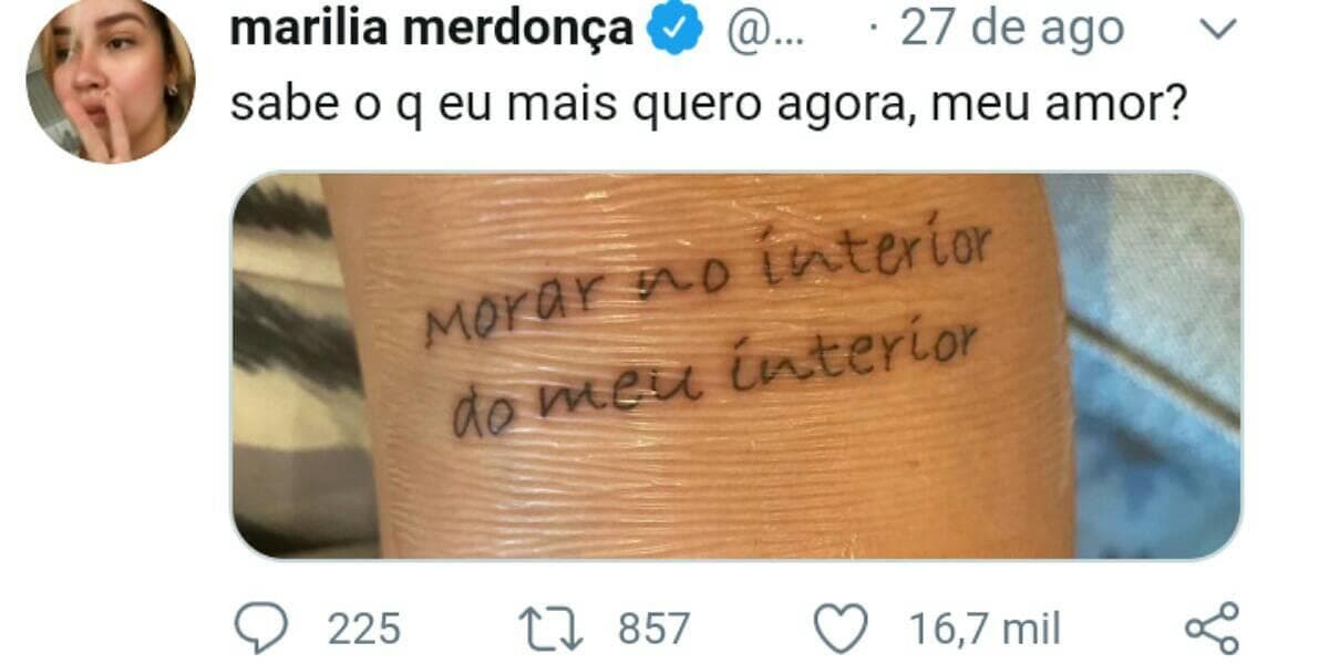 Marília Mendonça exibe nova tatuagem (Foto: Reprodução) Marília Mendonça exibe nova tatuagem (Foto: Reprodução)