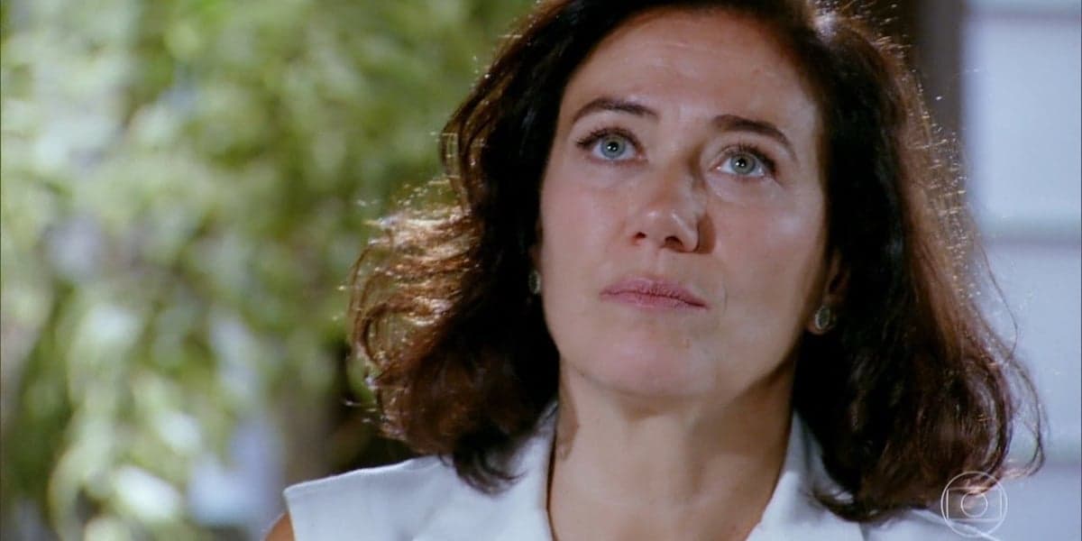 Griselda (Lilia Cabral) em cena de Fina Estampa (Foto: Reprodução/Globo) Griselda (Lilia Cabral) em cena de Fina Estampa (Foto: Reprodução/Globo)
