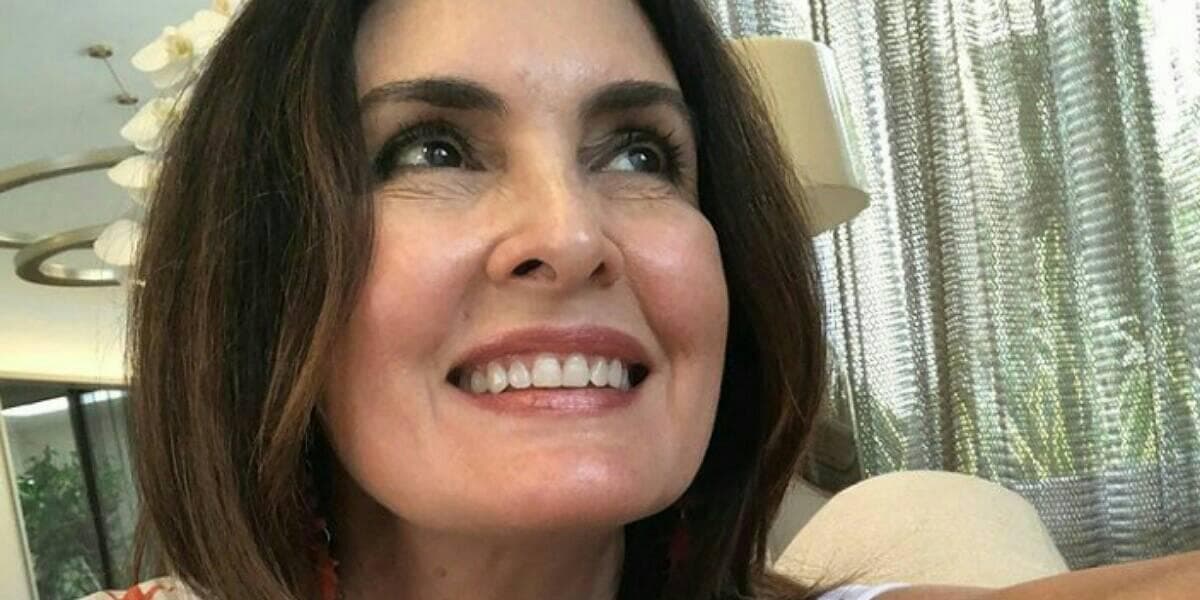 Fátima Bernardes chama atenção nas redes sociais (Foto: Reprodução) Fátima Bernardes chama atenção nas redes sociais (Foto: Reprodução)