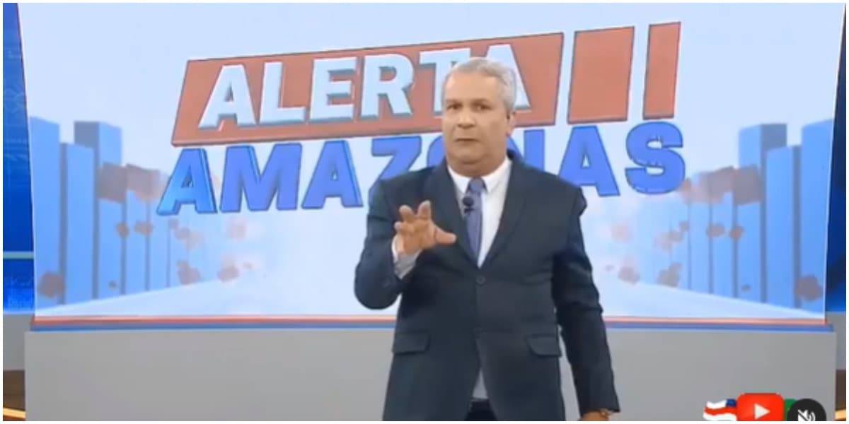 Sikêra Jr. expõe novo quadro cabuloso no Alerta Nacional (Foto: Reprodução) Sikêra Jr. expõe novo quadro cabuloso no Alerta Nacional (Foto: Reprodução)