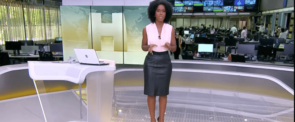Maju abriu Jornal Hoje às pressas com notícia sobre Bolsonaro (Foto reprodução) Maju abriu Jornal Hoje às pressas com notícia sobre Bolsonaro (Foto reprodução)