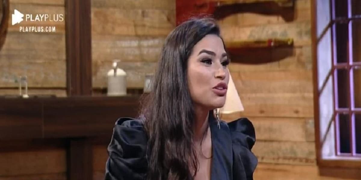 Raissa foi eliminada de A Fazenda 12 e falou sobe caso com namorado de Mirella (Foto: Reprodução) Raissa foi eliminada de A Fazenda 12 e falou sobe caso com namorado de Mirella (Foto: Reprodução)