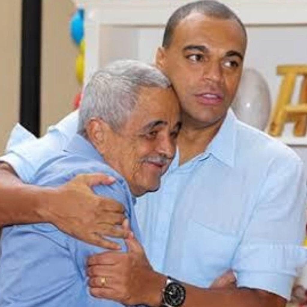 Denílson e Seu Francisco (Foto: Reprodução/ Instagram) Denílson e Seu Francisco (Foto: Reprodução/ Instagram)