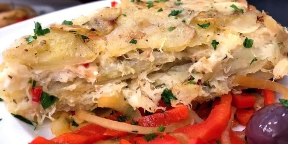 Mil-folhas de bacalhau preparado por Ana Maria Braga (Foto: Reprodução) Mil-folhas de bacalhau preparado por Ana Maria Braga (Foto: Reprodução)
