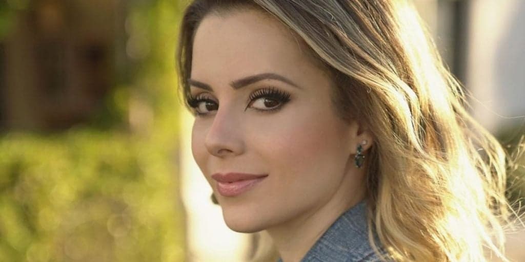 Sandy celebra estreia de série na plataforma Globoplay