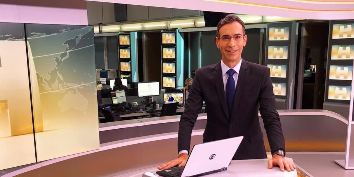 César Tralli deverá assumir "Jornal Hoje" no próximo semestre do ano (Reprodução) César Tralli deverá assumir "Jornal Hoje" no próximo semestre do ano (Reprodução)