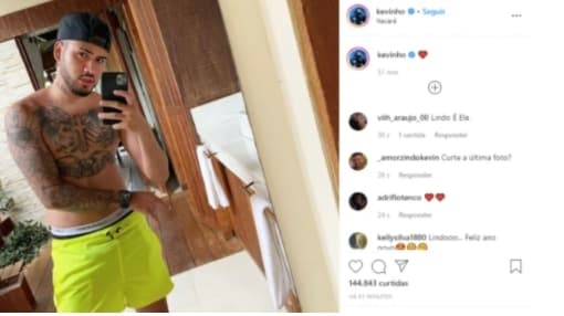Kevinho deixa à mostra peru (Reprodução) Kevinho deixa à mostra peru (Reprodução)