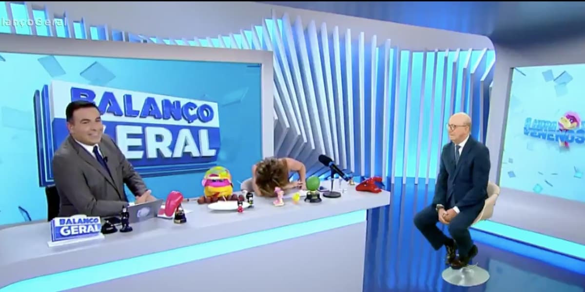 Reinaldo Gottino vê surto de apresentadora ao vivo (Reprodução) Reinaldo Gottino vê surto de apresentadora ao vivo (Reprodução)
