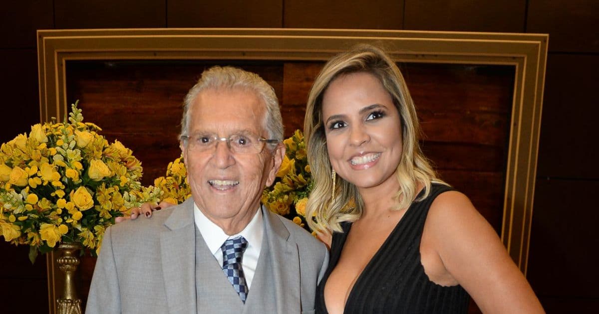 Carlos Alberto de Nóbrega e a esposa, Renata Domingues (Foto: Reprodução) Carlos Alberto de Nóbrega e a esposa, Renata Domingues (Foto: Reprodução)