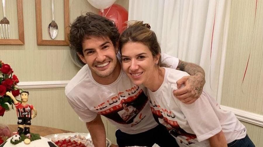 Rebeca Abravanel expõe o que Pato fez com ela antes de voltar para casa: "Ele não deixou"