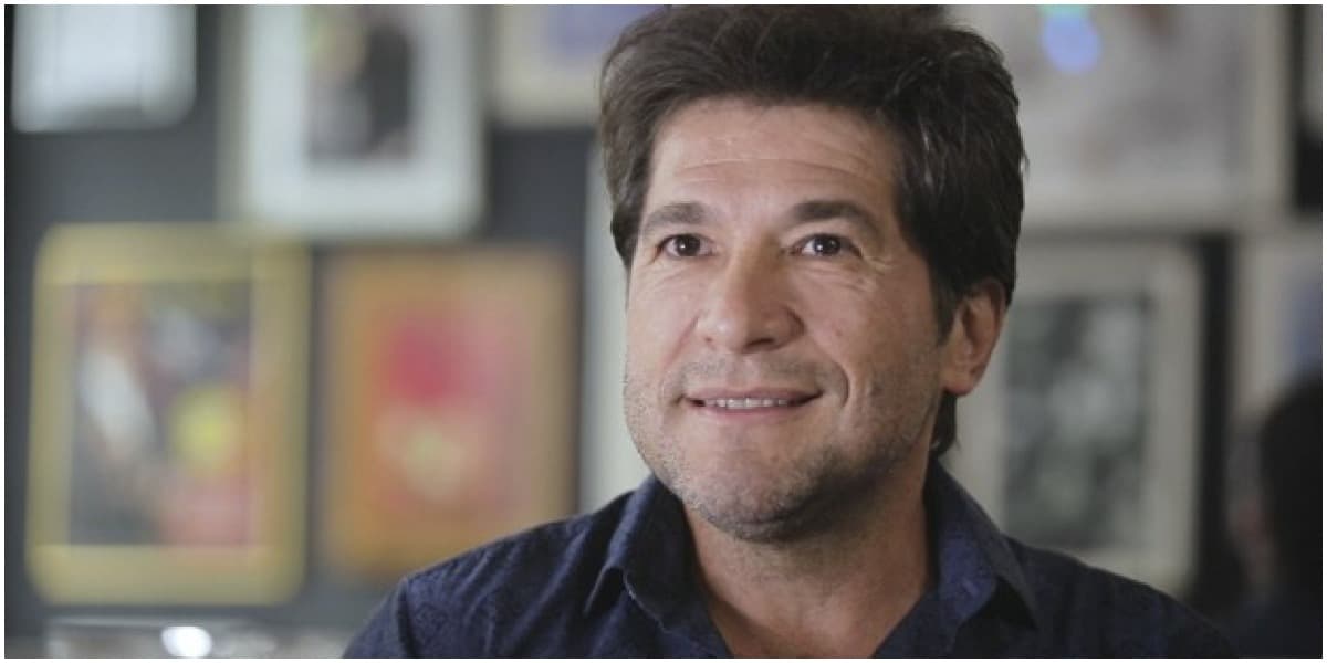 Cantor Daniel, fala sobre curiosidade de suas filhas quanto a sua coleção antiga de objetos Cantor Daniel, fala sobre curiosidade de suas filhas quanto a sua coleção antiga de objetos
