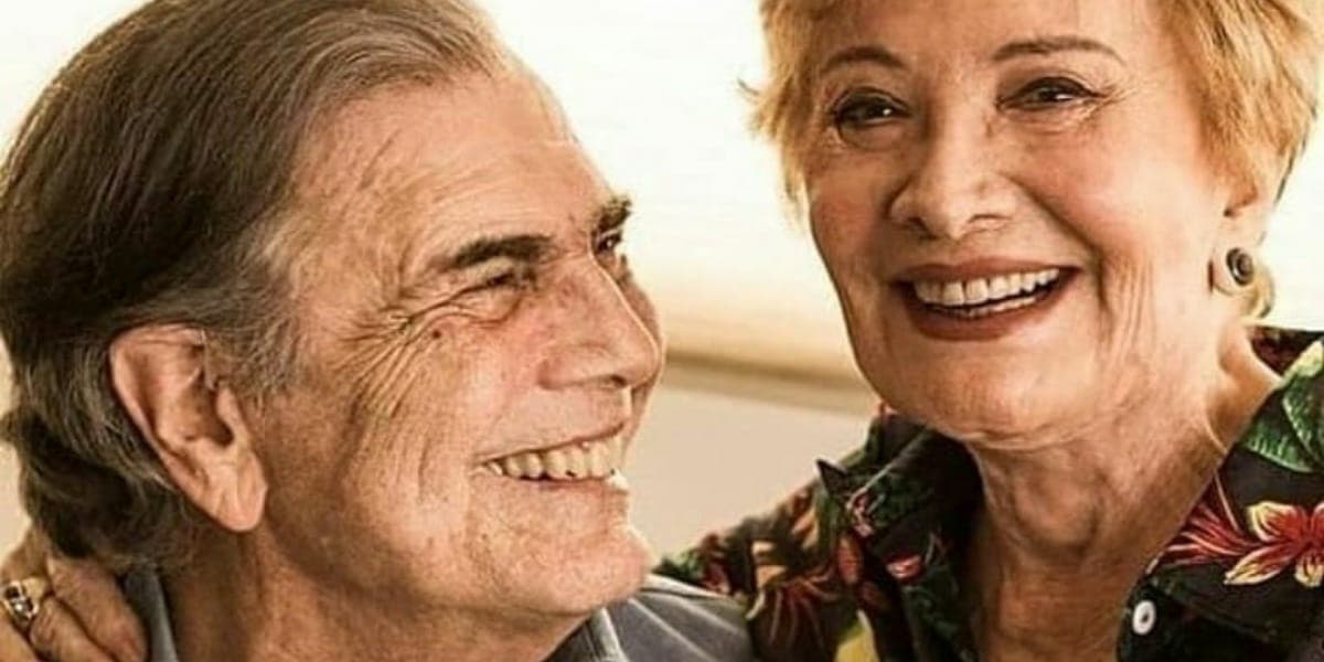 Tarcísio Meira e Glória Menezes foram desligados da Globo. Ator recebe mensagens de ódio ao posar junto a mulher e reage (Foto: reprodução) Tarcísio Meira e Glória Menezes foram desligados da Globo. Ator recebe mensagens de ódio ao posar junto a mulher e reage (Foto: reprodução)