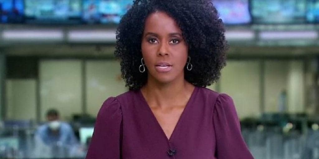 Maju Coutinho é interrompida no JH, fica enfurecida e dá comida de rabo junto de repórter: "Está trabalhando"