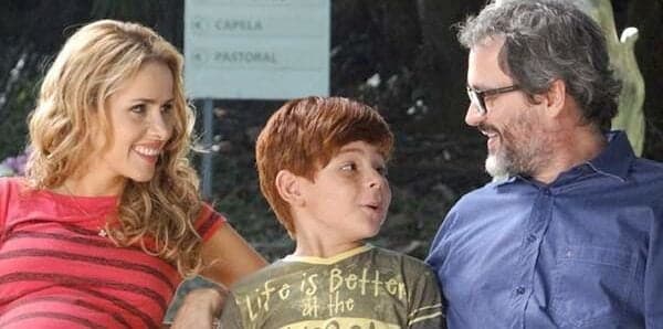 Ator mirim de A Vida da Gente cresce, fica irreconhecível e choca com corpo musculoso: "Gostoso"