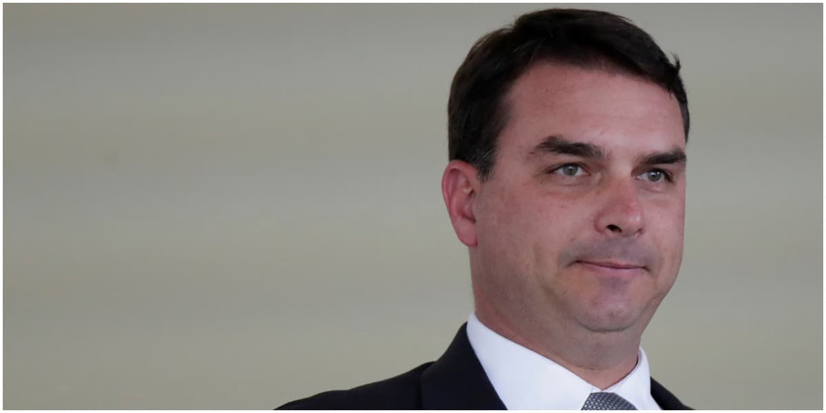 O senador Flávio Bolsonaro surpreendeu - Foto: Reprodução O senador Flávio Bolsonaro surpreendeu - Foto: Reprodução