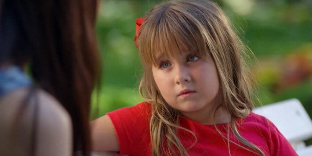 Lembra dela? Júlia de 'A Vida da Gente' cresceu, virou um mulherão e está irreconhecível
