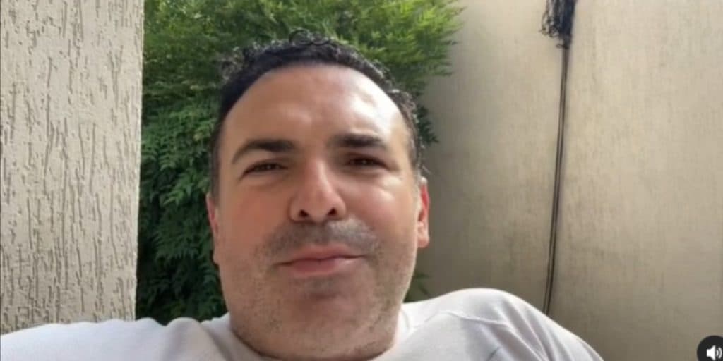 Após deixar canal, Reinaldo Gottino surge em público e confirma: "Vamos conversar"