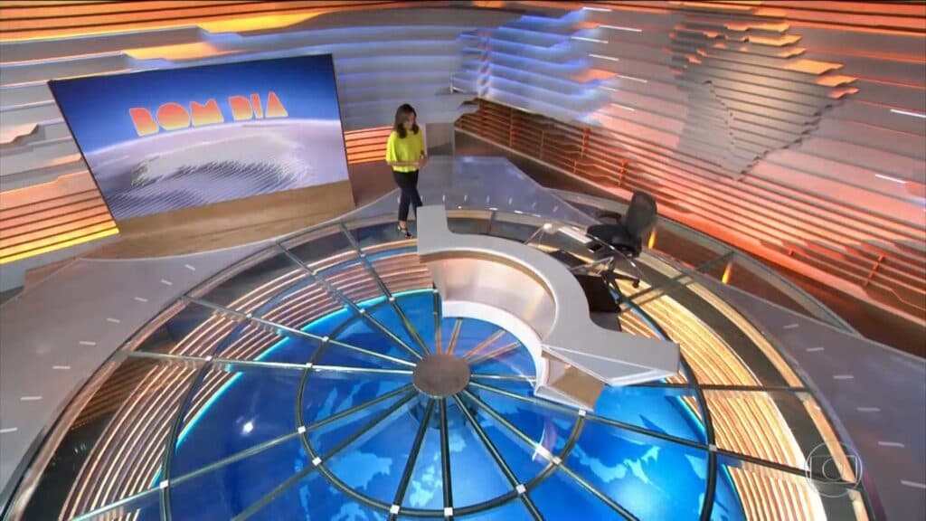 Após "gemidão", Ana Paula Araújo tem áudio vazado e câmeras mostram o que não devem na Globo: "Corta logo"