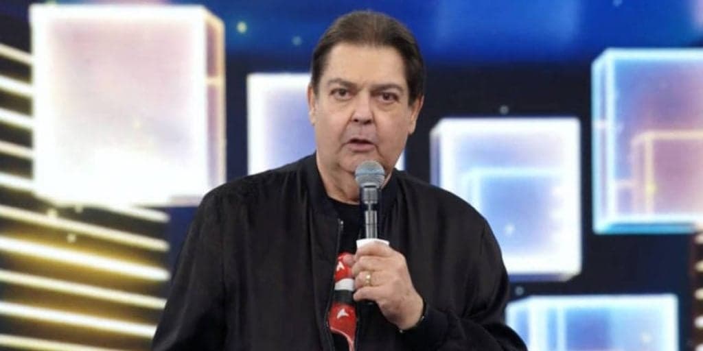 Faustão, após anúncio de ida pra Band, pode ser punido pela Globo e ter saída imediata do canal decretada