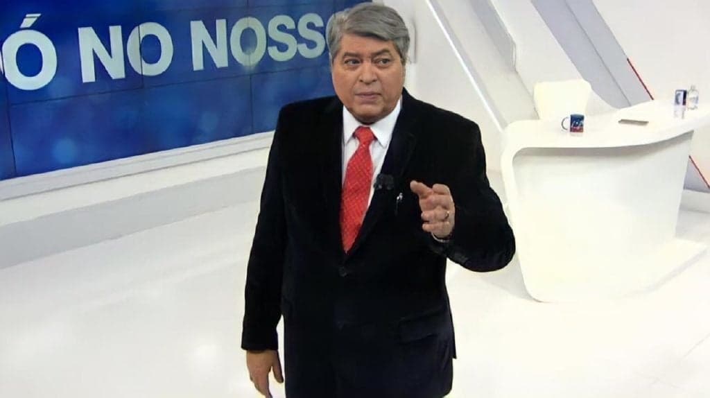 Datena não se aguenta, expõe valor da aposentadoria ao vivo e confessa: "Milionária"