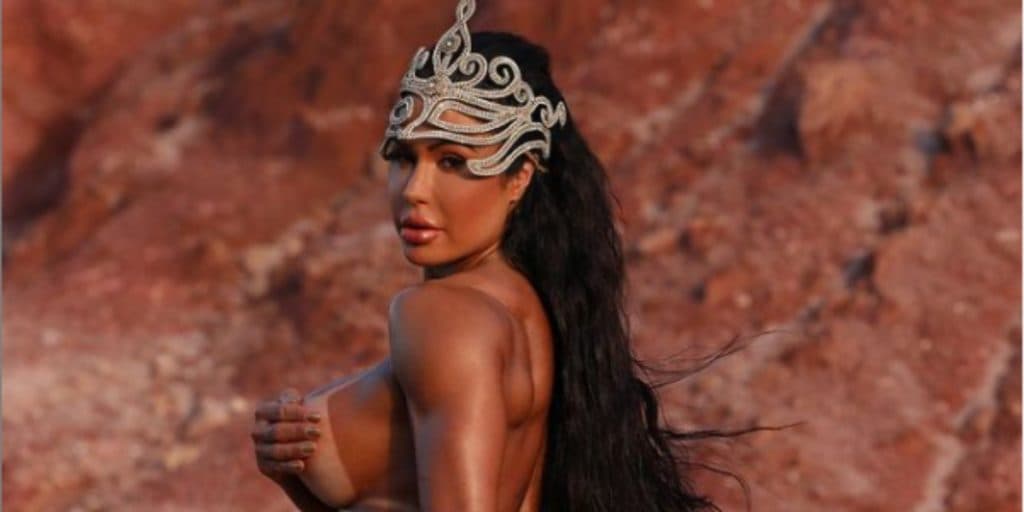 Gracyanne Barbosa se submete a procedimento para afinar o rosto e resultado assusta: "Muito diferente"