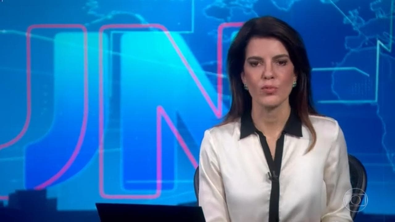 Jornal Nacional inicia às pressas com notícia que choca o país (Foto: Reprodução/Globo) Jornal Nacional inicia às pressas com notícia que choca o país (Foto: Reprodução/Globo)
