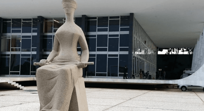 STF deve começar a julgar revisão da aposentadoria amanhã; entenda o que muda
