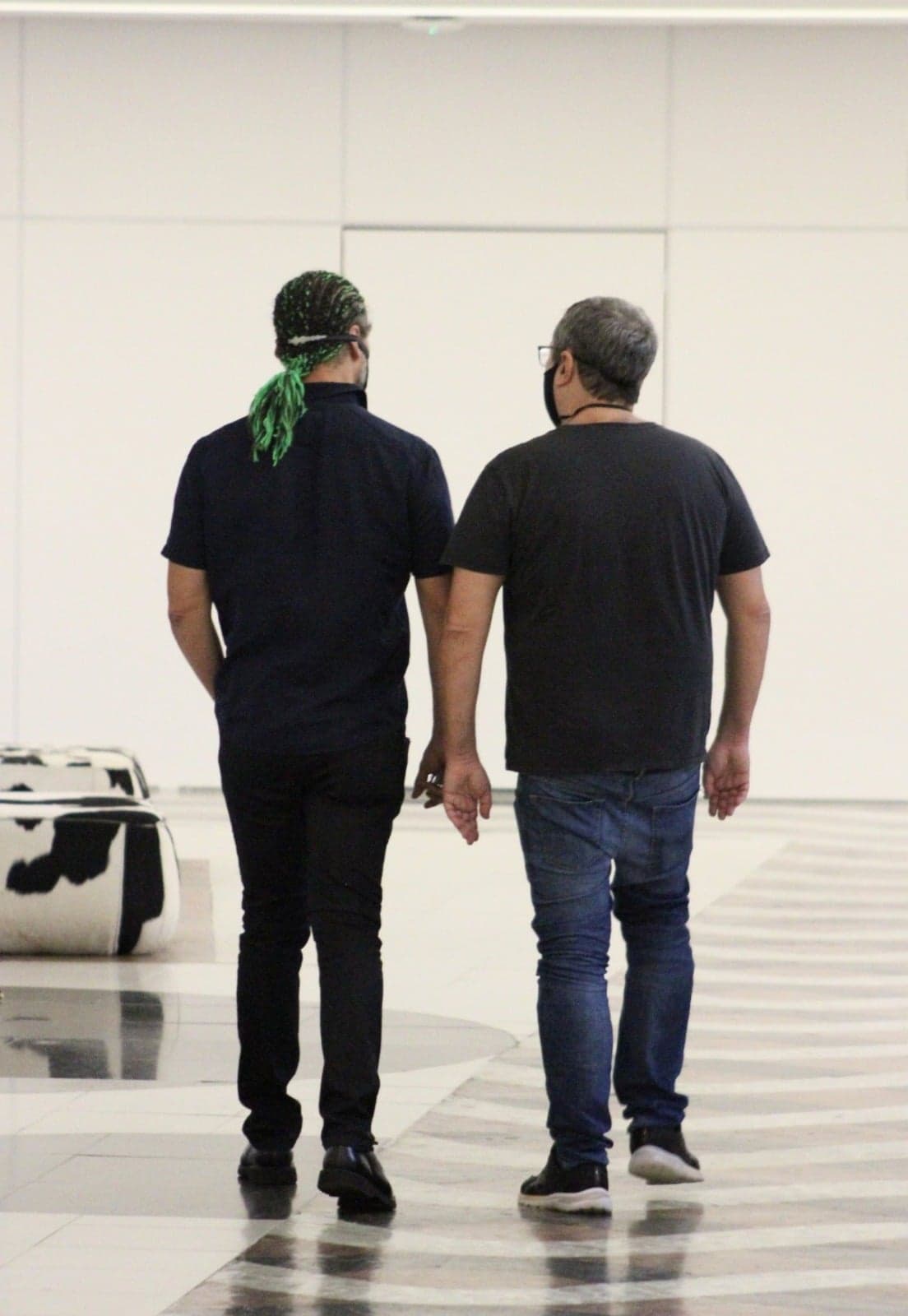Artista tem encontro com galã e foto vaza (Foto: Adão/ Agnews) Artista tem encontro com galã e foto vaza (Foto: Adão/ Agnews)