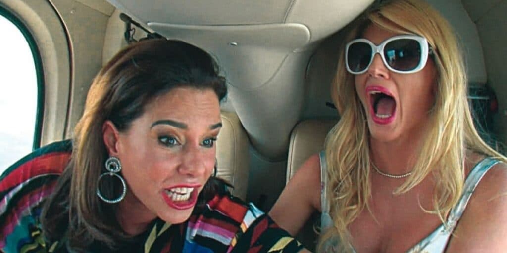 RedeTV! passa a perna na Band e negocia com Val Marchiori a exibição do Mulheres Ricas na emissora
