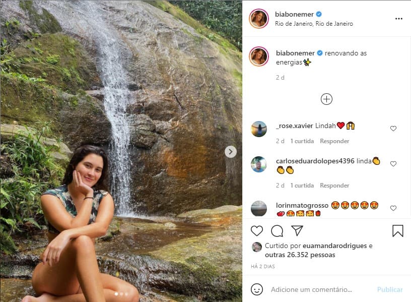 Bia Bonemer ostenta corpão e pernas torneadas (Foto: Reprodução) Bia Bonemer ostenta corpão e pernas torneadas (Foto: Reprodução)