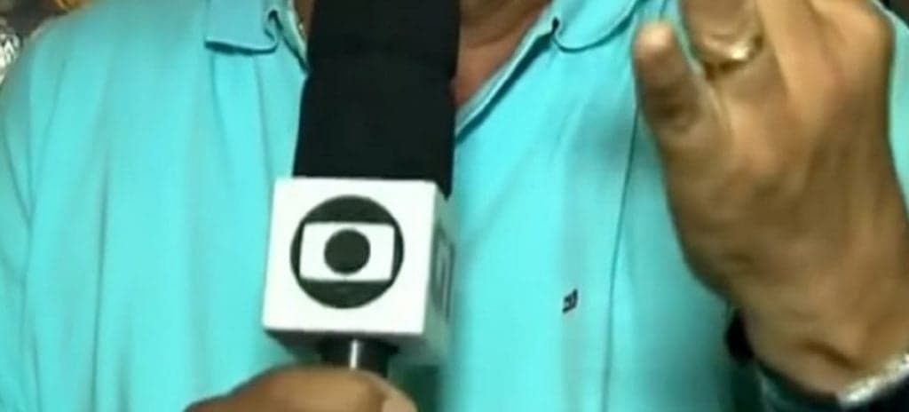 Jornalista da Globo sofre acidente ao vivo, fica com ombro pendurado e rompe tendões: "Gravidade"
