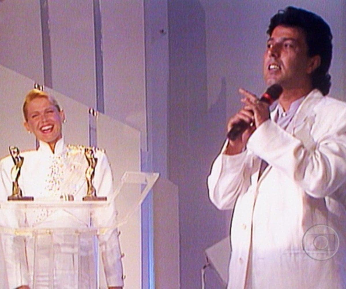 Xuxa e José na época em que trabalhavam juntos - Reprodução Xuxa e José na época em que trabalhavam juntos - Reprodução