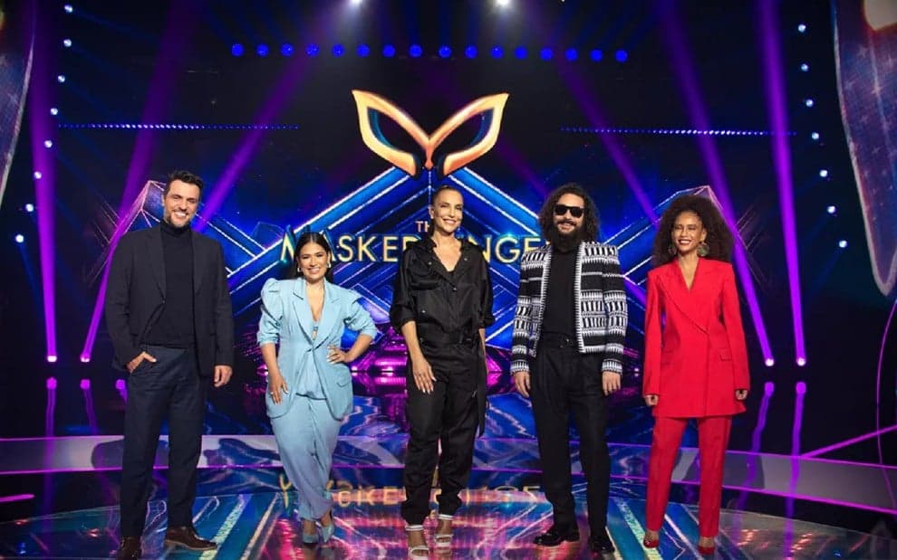 Participante do The Masked Singer surpreende