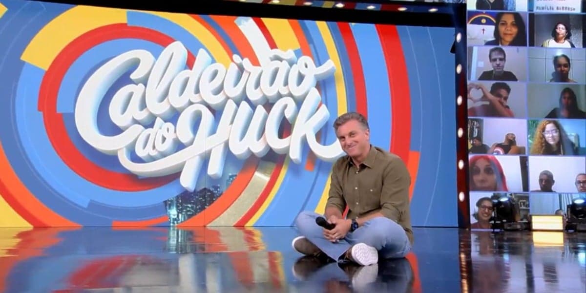 Luciano Huck registrou boa audiência na despedida do "Caldeirão do Huck" (Foto: Reprodução/TV Globo) Luciano Huck registrou boa audiência na despedida do "Caldeirão do Huck" (Foto: Reprodução/TV Globo)