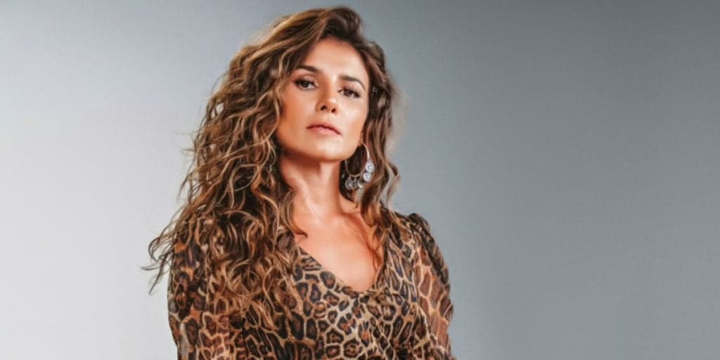 Ranço de Roberto Carlos, fama de nojenta e culpa de Leonardo: Paula Fernandes sofre com boicote
