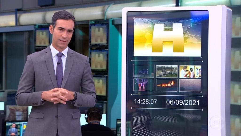 "Infelizmente nos deixou hoje", César Tralli interrompe o JH às pressas e confirma morte de ator na Globo