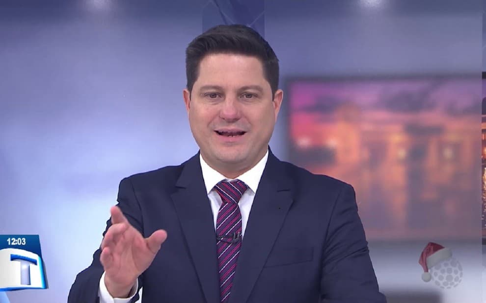 Geraldo Luís é arrancado do Balanço Geral, recebe pior notícia da Record e é substituído por estrela do SBT Geraldo Luís é arrancado do Balanço Geral, recebe pior notícia da Record e é substituído por estrela do SBT