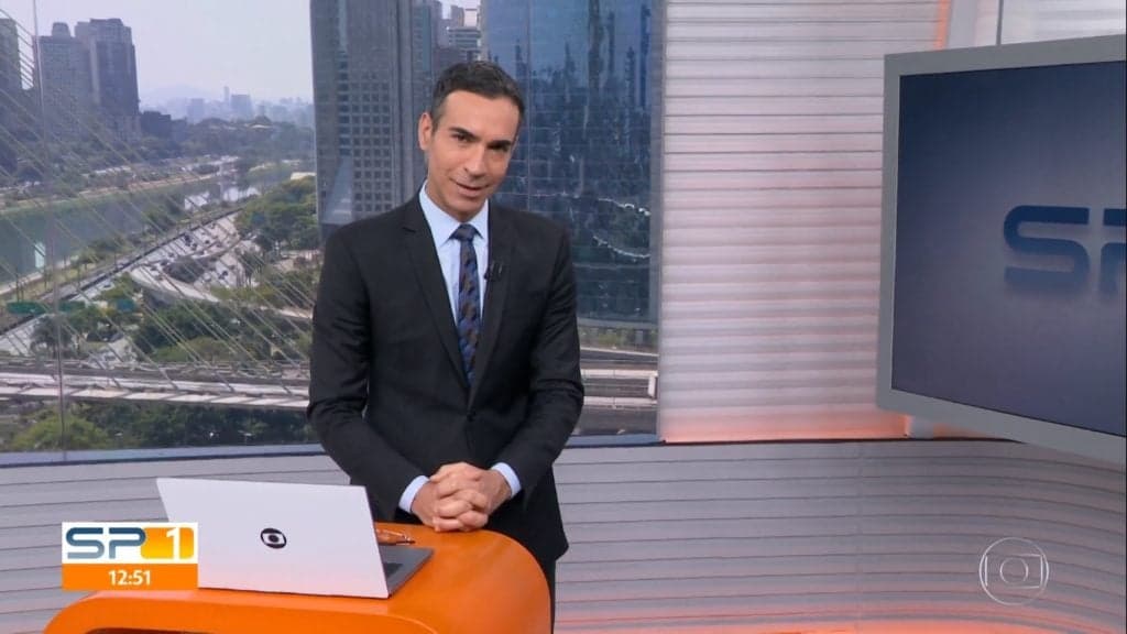 Em áudio vazado, César Tralli faz apelo no estúdio e se enfurece na Globo: "Eu não consigo"