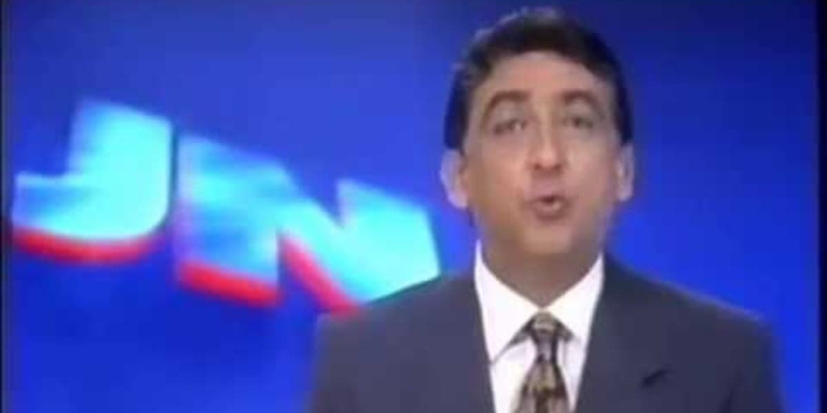 Galvão Bueno no "Jornal Nacional", na década de 1990 (Foto: Reprodução/TV Globo) Galvão Bueno no "Jornal Nacional", na década de 1990 (Foto: Reprodução/TV Globo)