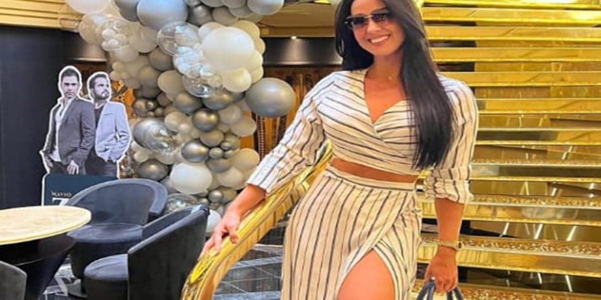 Graciele deixou virilha à mostra em clique à bordo de cruzeiro (Foto: Instagram) Graciele deixou virilha à mostra em clique à bordo de cruzeiro (Foto: Instagram)