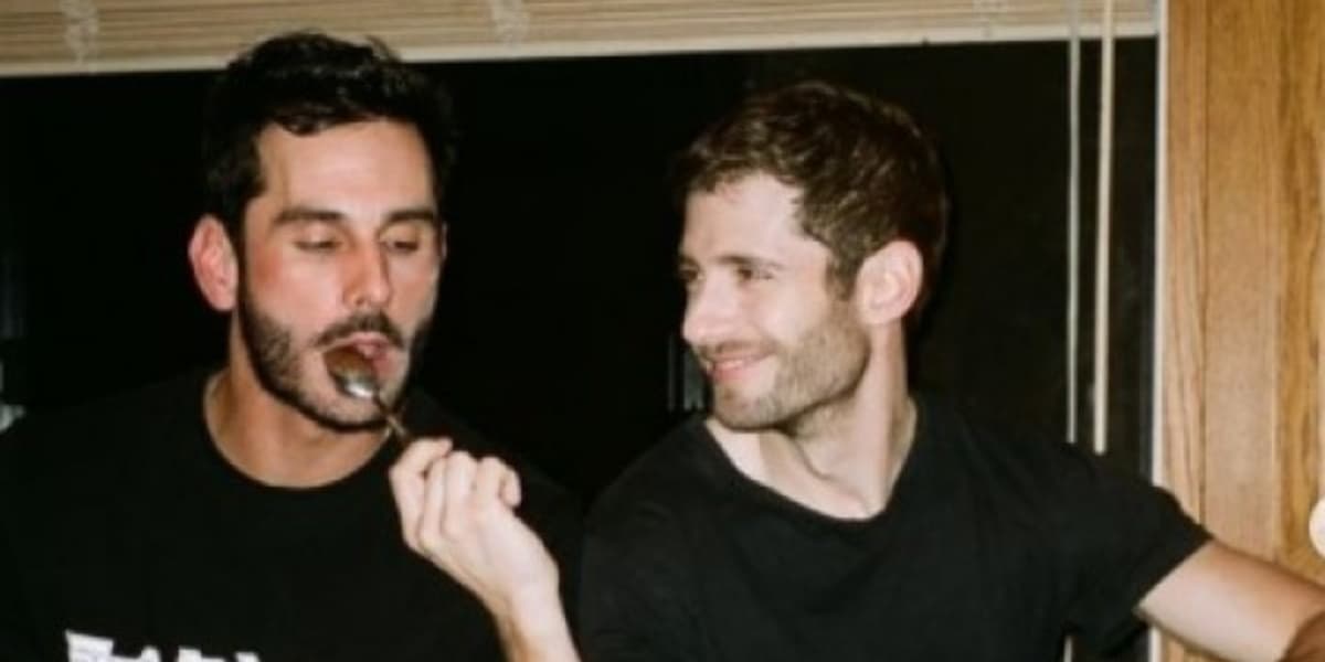 Julian Morris e o namorado (Foto: Reprodução) Julian Morris e o namorado (Foto: Reprodução)